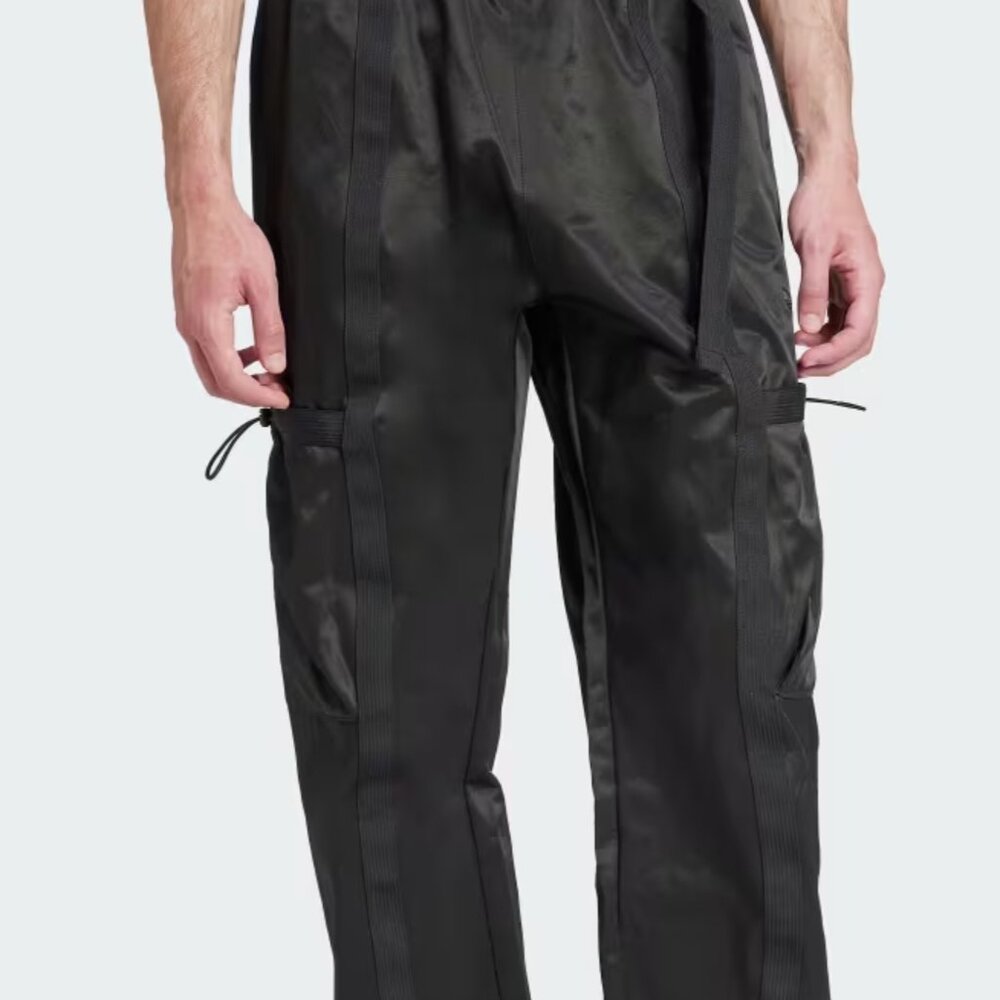 *NEW*PREMIUM ADIDAS CARGO PANTS